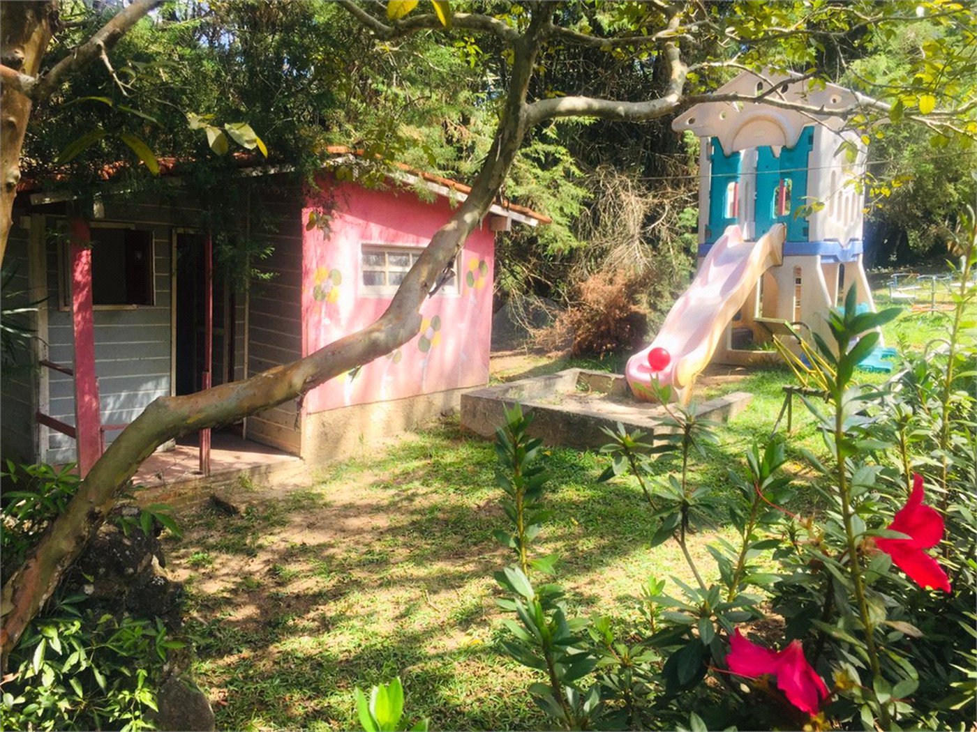 Sítio à venda com 9 quartos, sendo 4 suítes, em Remédios, Mairiporã, SP