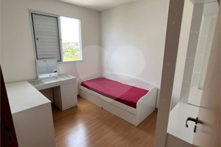 Oportunidade Única no Monte dos Pinheiros – Um lar completo esperando por você