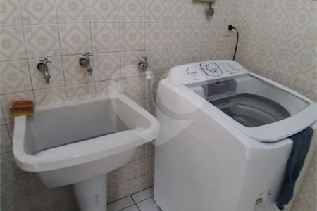 Sobrado à venda com 3 quartos, sendo 1 suíte,  em Vila Mazzei, São Paulo, SP