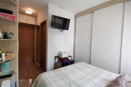 Apartamento à venda com 3 quartos, sendo 1 suíte, em Vila Suzana, São Paulo, SP