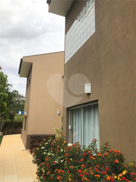 Casa à venda com 5 suítes no condomínio Terras de Mont Serrat, Salto - SP