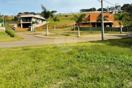 Terreno à venda no condomínio Mirantes de Itupararanga, Piedade - SP
