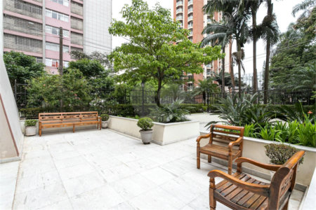 Apartamento à venda com 4 quartos, sendo 2 suítes,  em Bela Vista, São Paulo, SP