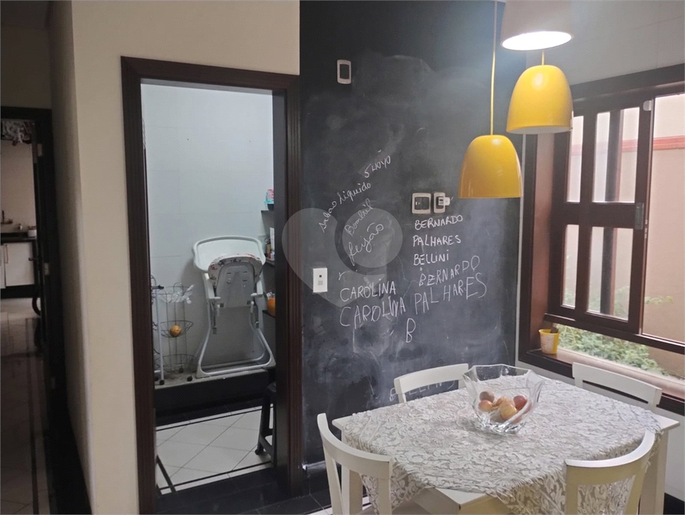 Casa à venda com 5 quartos, sendo 4 suítes, no condomínio Santa Teresa, Jundiaí - SP