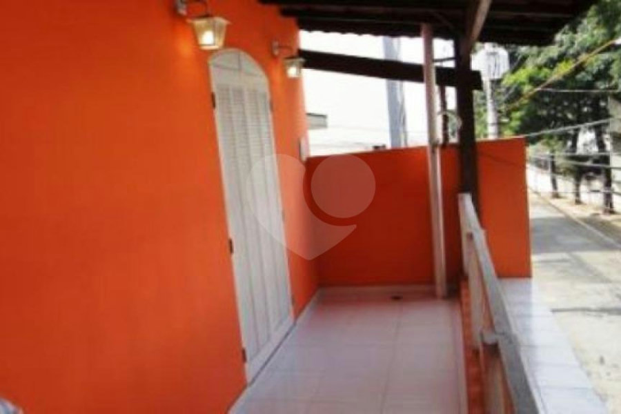 Sobrado à venda com 3 quartos, sendo 1 suíte, em Vila das Palmeiras, Guarulhos, SP