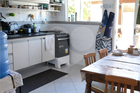 Casa à venda com 4 quartos, sendo 3 suítes, em São José, Armação dos Búzios, RJ