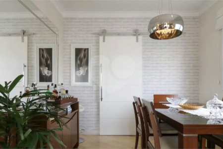Apartamento à venda com 3 suítes em Vila Ipojuca, São Paulo, SP