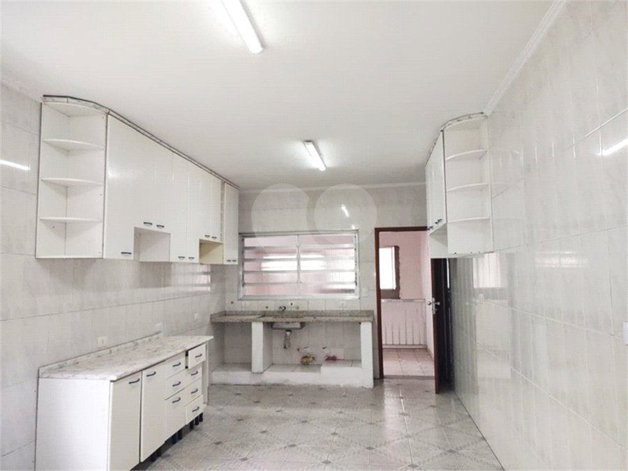 Sobrado à venda com 3 quartos, sendo 1 suíte, em Vila Pedra Branca, São Paulo, SP