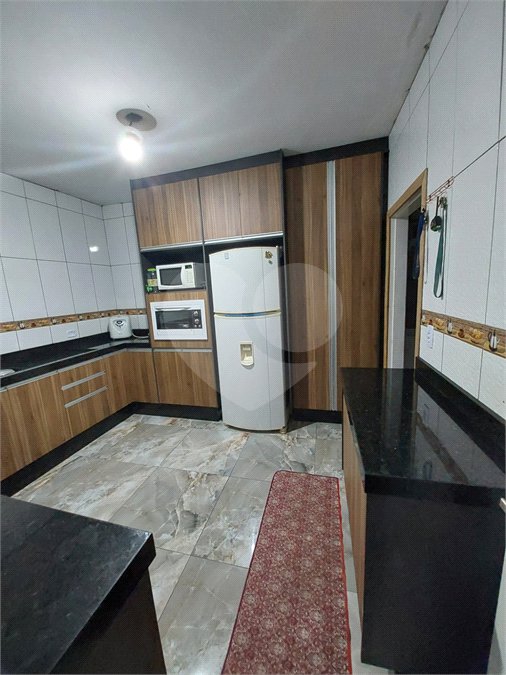 Chácara à venda com 3 quartos em Lavras, Mairiporã, SP