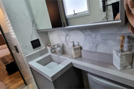 Apartamento à venda com 2 suítes em Pinheiros, São Paulo, SP
