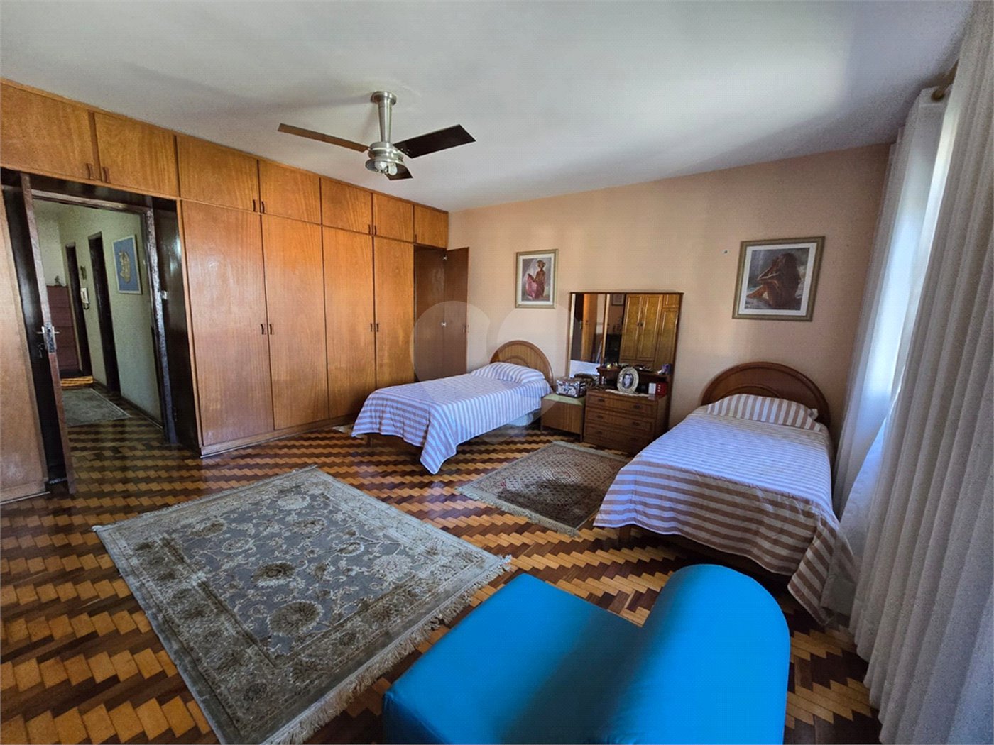 Casa à venda com 4 quartos, sendo 1 suíte, em Vila Paiva, São Paulo, SP