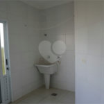 Casa para alugar com 4 quartos, sendo 2 suítes, no condomínio Mont Serrat, Salto - SP