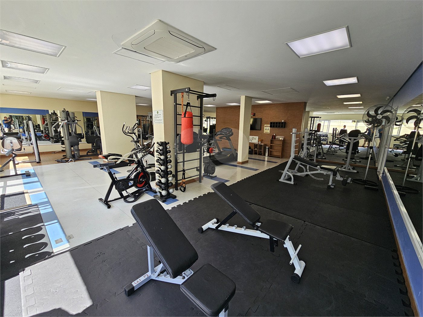 Apartamento à venda com 3 quartos, sendo 2 suítes, em Tremembé, São Paulo, SP