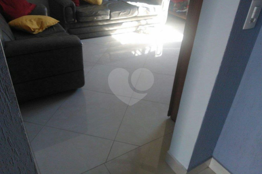 Casa à venda com 3 quartos, sendo 1 suíte,  em Vila Nova Cachoeirinha, São Paulo, SP