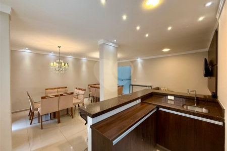 Apartamento à venda com 3 quartos, sendo 1 suíte, em Jardim Marajoara, São Paulo, SP