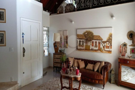 Casa à venda com 3 quartos, sendo 1 suíte,  em Bosque, Vinhedo, SP