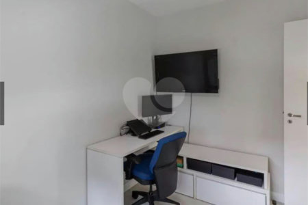 Apartamento à venda com 2 quartos, sendo 1 suíte,  em Vila Andrade, São Paulo, SP