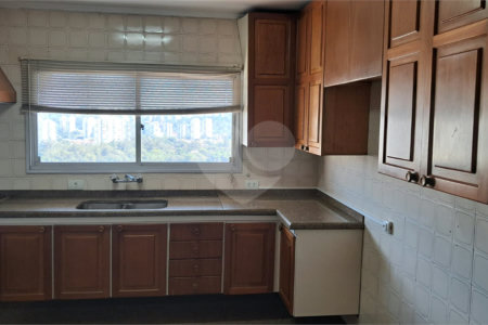 Apartamento para alugar com 2 quartos, sendo 1 suíte, em Alto da Boa Vista, São Paulo, SP
