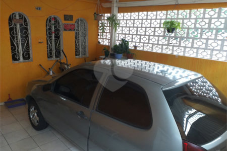 Sobrado à venda com 2 quartos em Vila Mazzei, São Paulo, SP