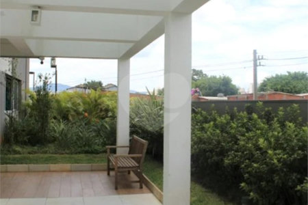 Apartamento à venda com 2 quartos, sendo 1 suíte, em Água Branca, São Paulo, SP