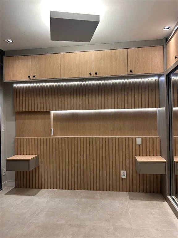 Apartamento à venda ou para alugar com 1 suíte em Pinheiros, São Paulo, SP
