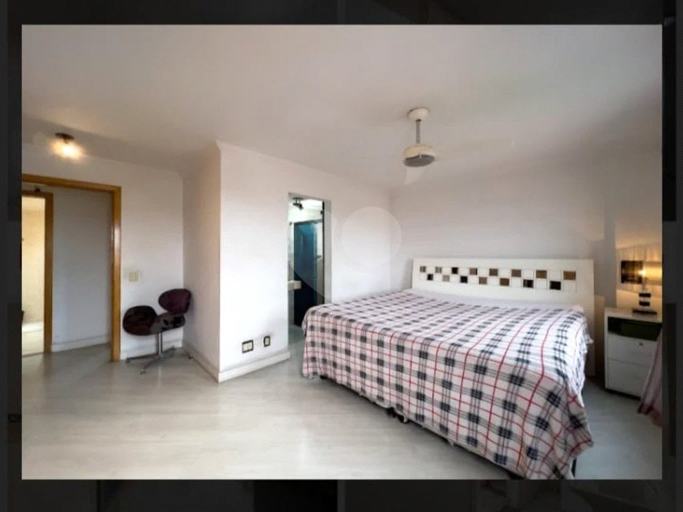 Apartamento com 120m² , 2 suítes , 2 vagas de garagem , à venda na Penha.