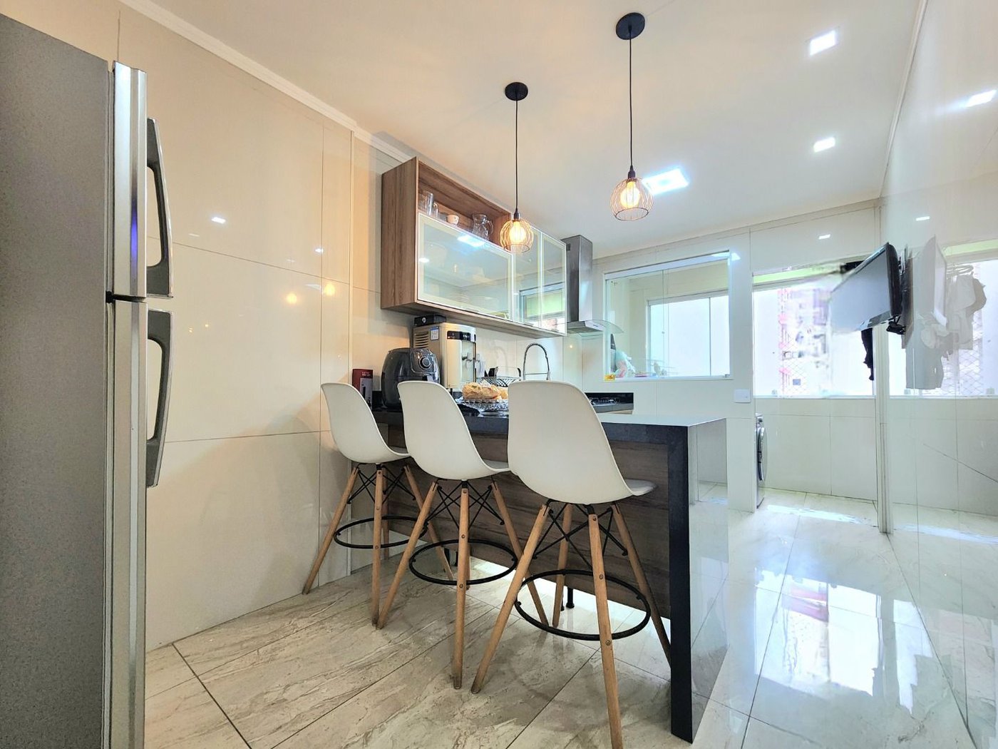 Apartamento com 2 dormitórios à venda, 92 m² por R$ 650.000,00 - Boa Vista - São Vicente/SP