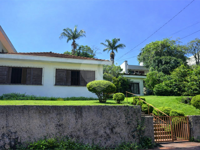 Casa Térrea à venda com 3 quartos, sendo 1 suíte,  em Jardim Floresta, São Paulo, SP