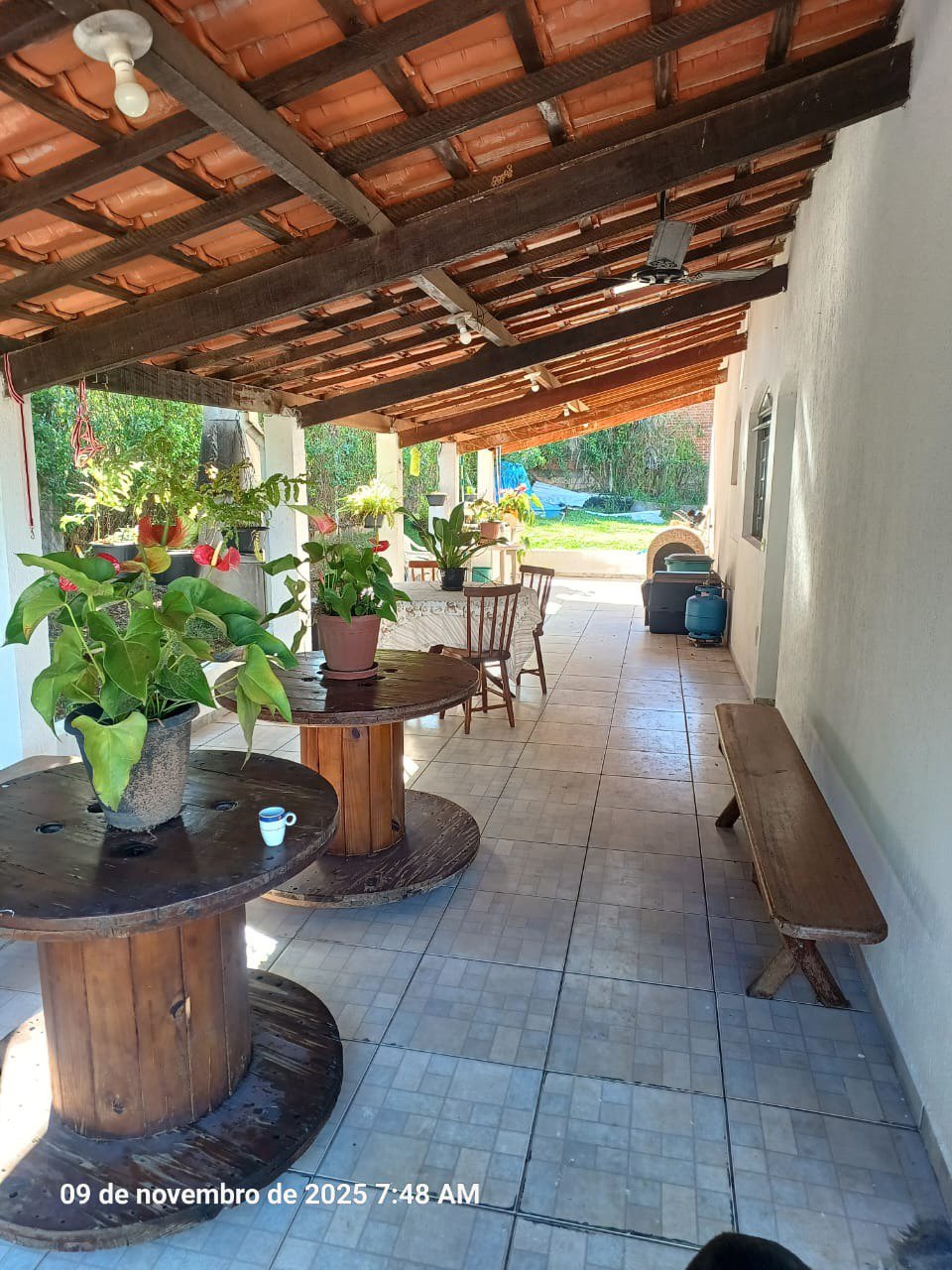 Casa à venda com 3 quartos, sendo 1 suíte, no condomínio Cafezal VI, Itupeva - SP