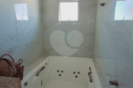 Apartamento à venda com 2 suítes em Nova Gerty, São Caetano do Sul, SP