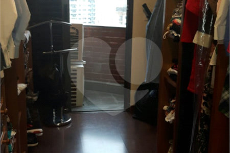 Apartamento à venda com 2 quartos, sendo 1 suíte, em Vila Andrade, São Paulo, SP