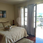Casa à venda com 5 quartos, sendo 3 suítes,  em Vila Oliveira, Mogi das Cruzes, SP