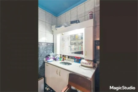 Casa com 275m², 3 quartos, 2 suítes, 8 garagens, à venda em Santo André
