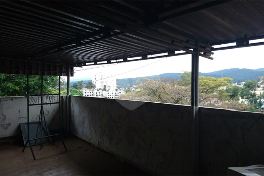Sobrado à venda com 5 quartos, sendo 2 suítes, em Tremembé, São Paulo, SP