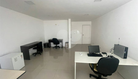 Sala à venda ou para alugar no Centro, São Paulo, SP