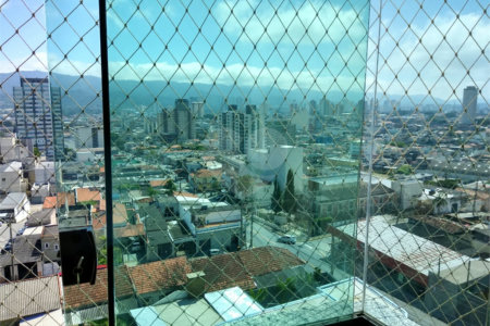 Apartamento à venda com 3 quartos, sendo 1 suíte,  em Vila Vitória, Mogi das Cruzes, SP