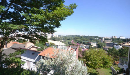 Sobrado à venda com 5 quartos, sendo 4 suítes,  em Jardim Panorama, São Paulo, SP