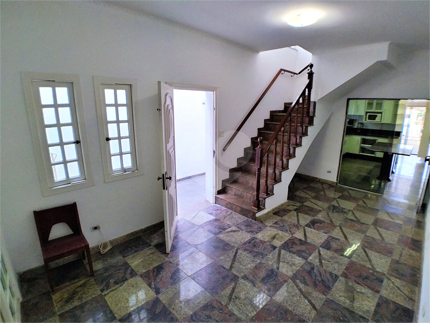 Sobrado à venda com 3 quartos, sendo 1 suíte,  em Vila Mazzei, São Paulo, SP