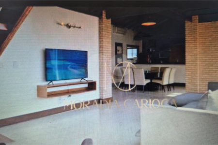 Casa à venda com 4 suítes em Jardim Peró, Cabo Frio, RJ