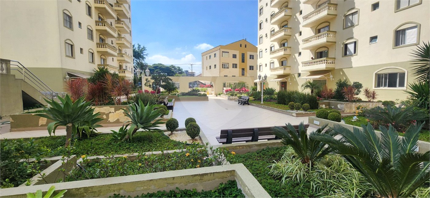Apartamento à venda com 2 quartos, sendo 1 suíte,  em Vila Regente Feijó, São Paulo, SP