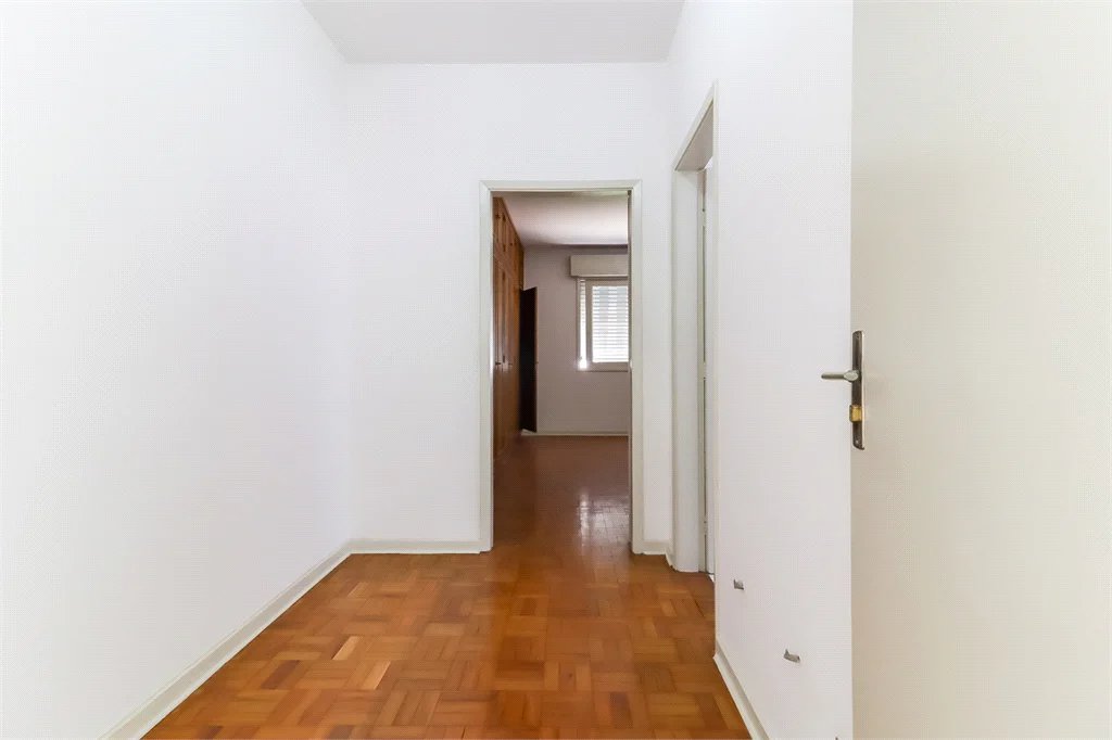 Casa à venda com 3 quartos, sendo 1 suíte, em Brooklin Paulista, São Paulo, SP