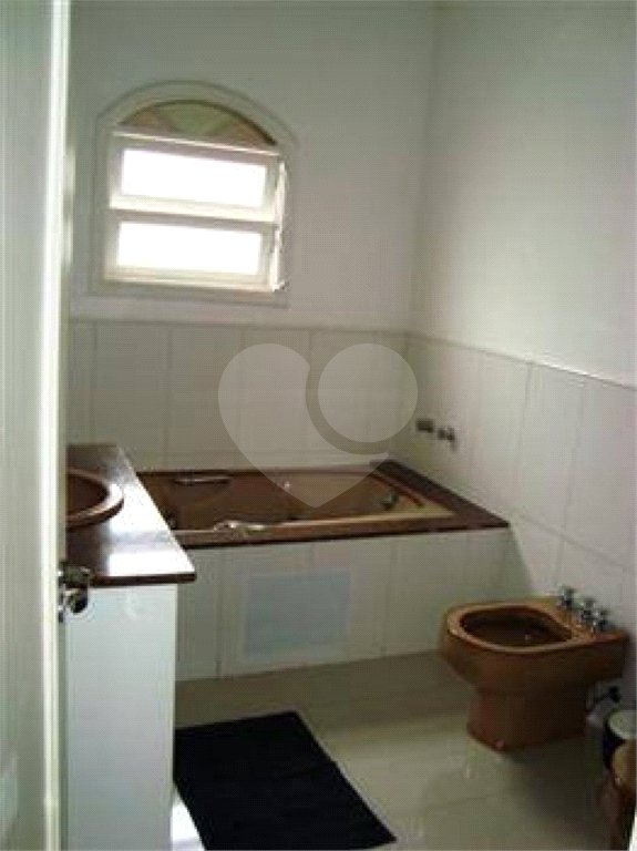 Casa à venda com 4 quartos, sendo 3 suítes, em Vila Alpina, Santo André, SP