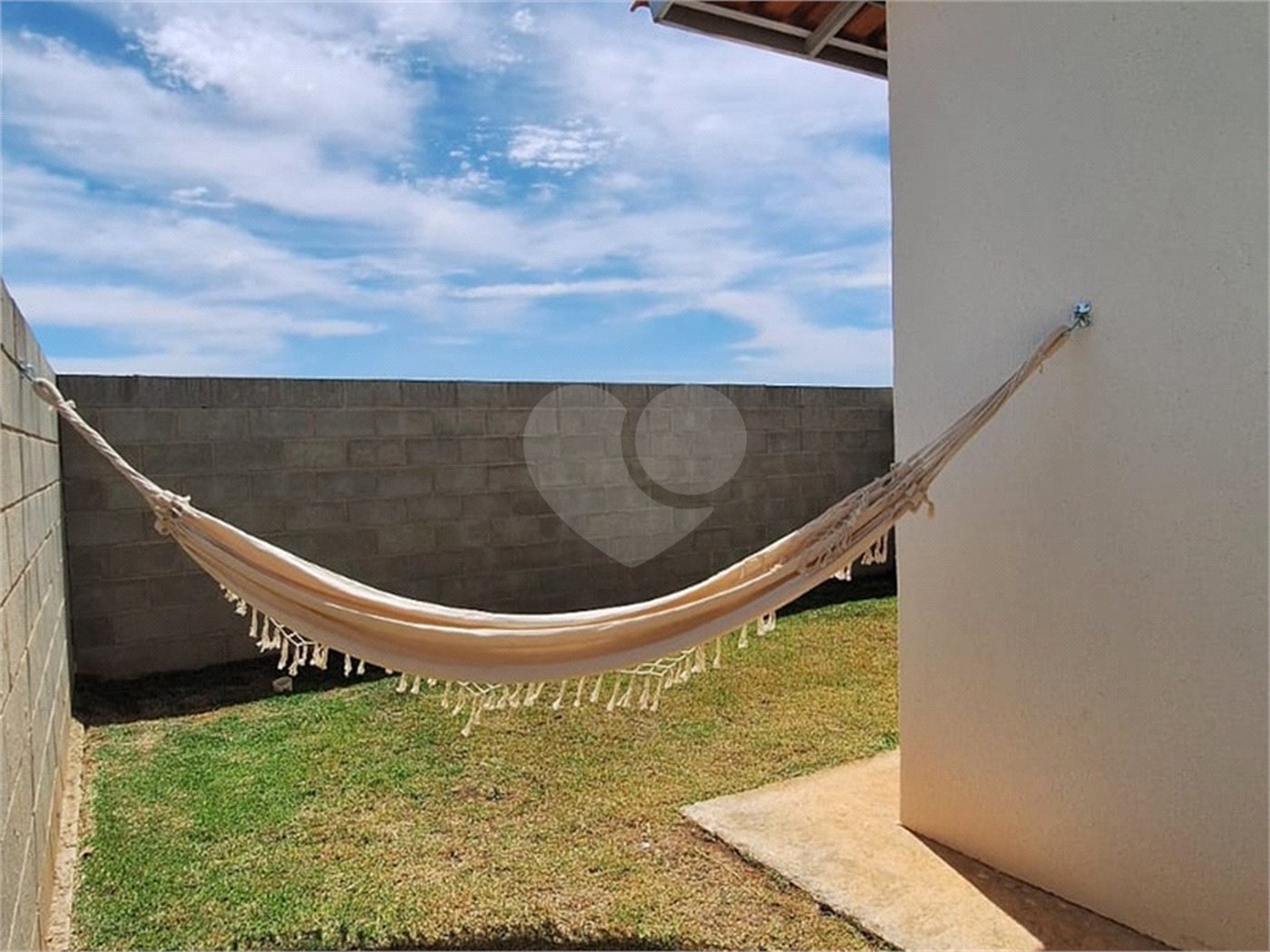 Casa à venda com 2 quartos no condomínio Residencial Parque Imperial, Sorocaba - SP