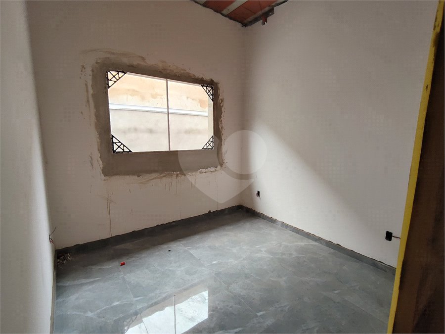 Casa à venda com 3 quartos, sendo 1 suíte, em Parque Itapê, Itapetininga, SP