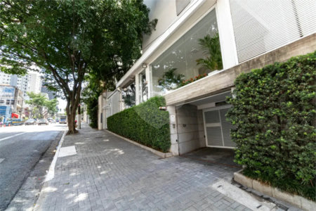 Apartamento à venda com 3 suítes em Jardim Paulista, São Paulo, SP