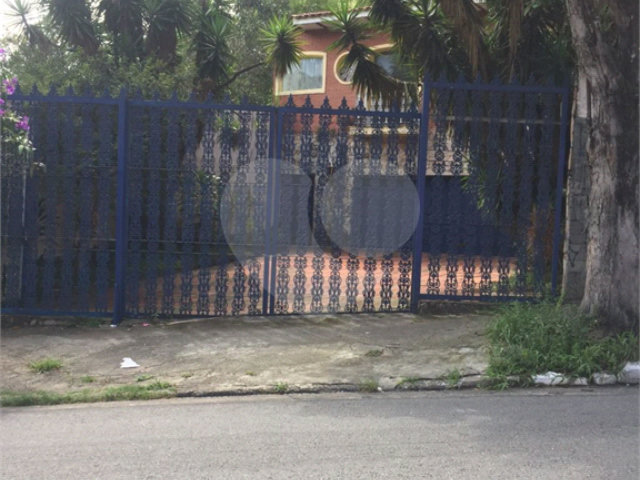 Casa à venda com 3 quartos, sendo 1 suíte,  em Tucuruvi, São Paulo, SP
