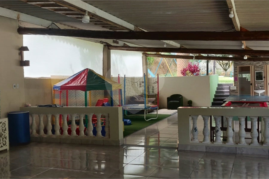 Chácara à venda com 3 quartos em Lavras, Mairiporã, SP
