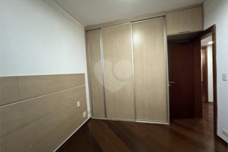 Apartamento à venda com 3 quartos, sendo 1 suíte, em Santa Teresinha, São Paulo, SP