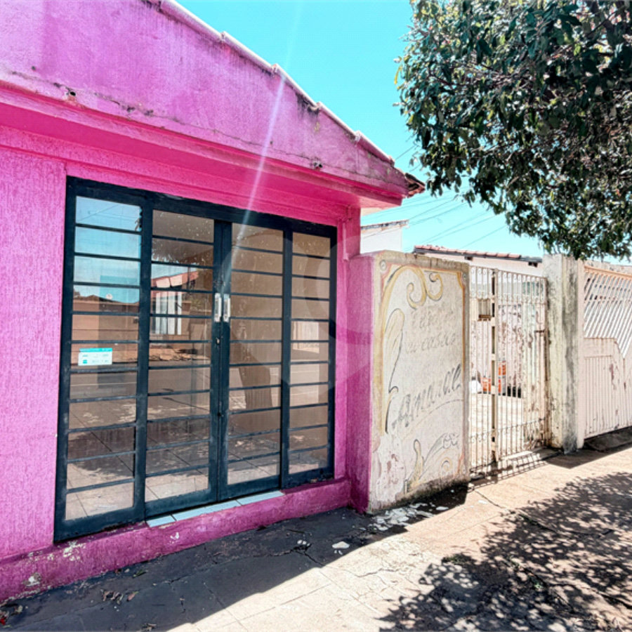 Casa à venda com 2 quartos, sendo 1 suíte, no Centro, Três Lagoas, MS