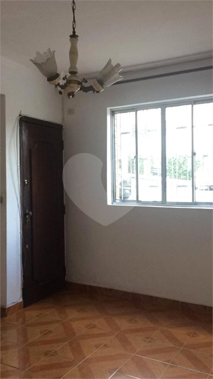 Sobrado à venda com 2 quartos em Santana, São Paulo, SP